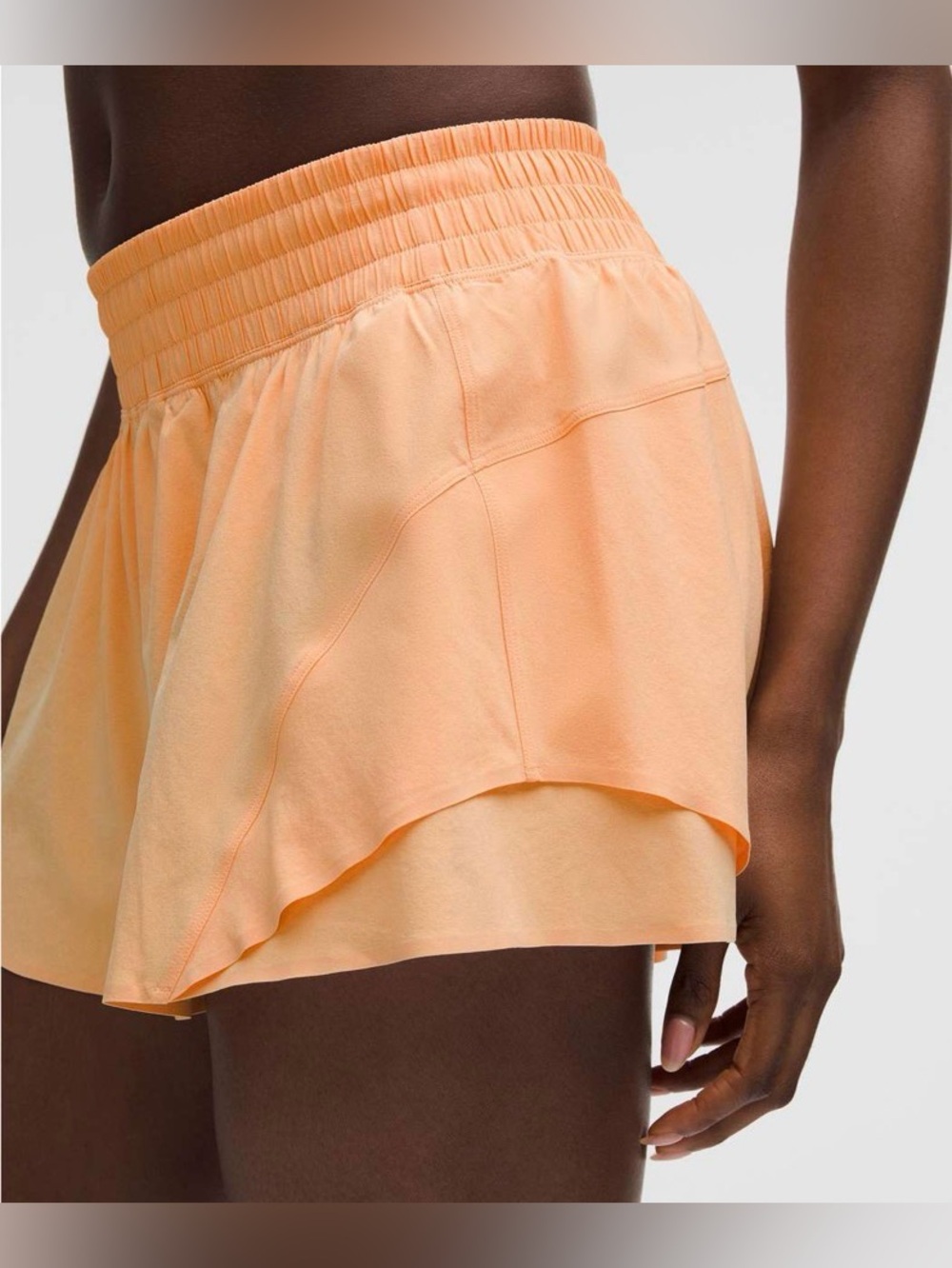 Lululemon Shake It Out High-Rise Running Short 2.5"
Rock Melon XL